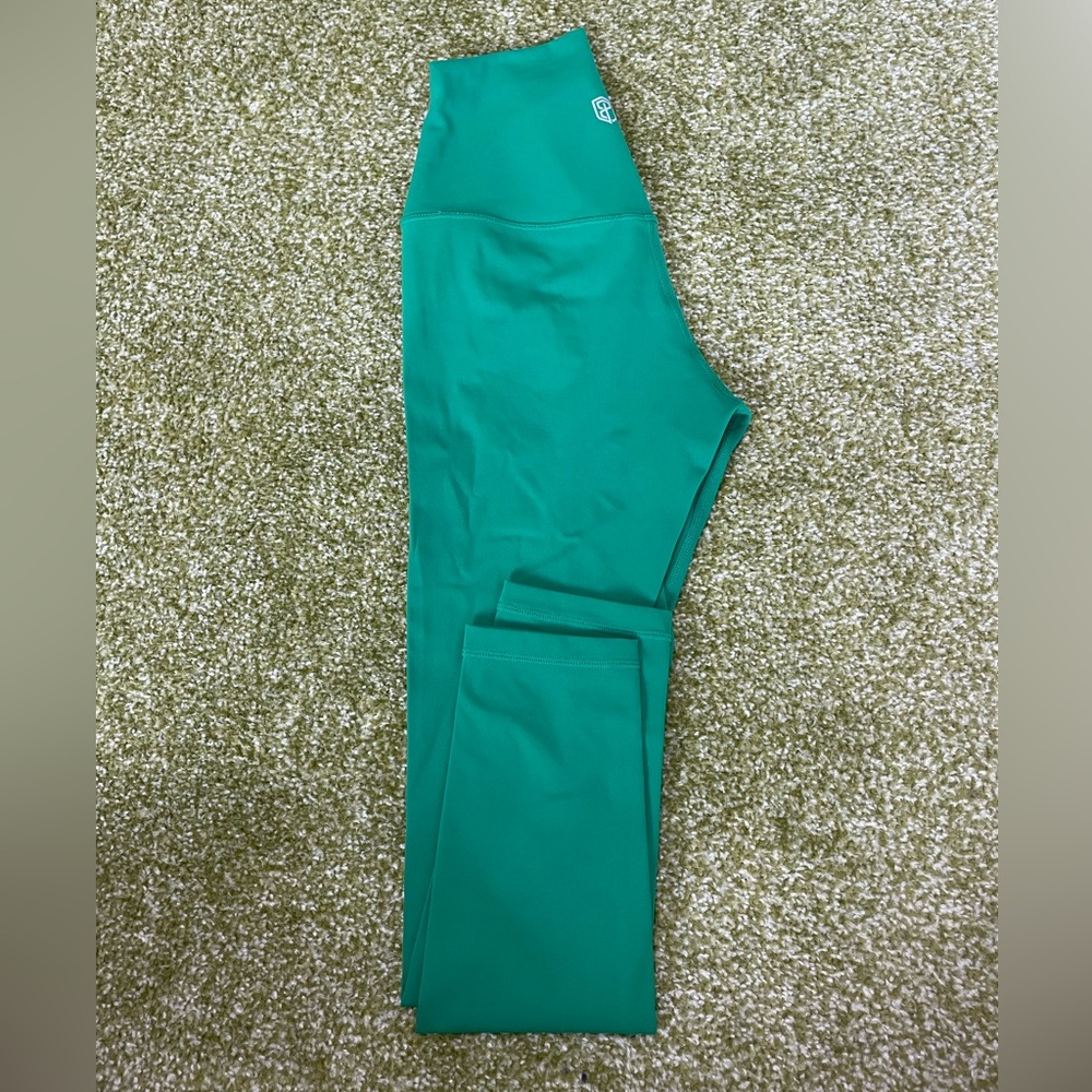 Born primitive Your go to leggings